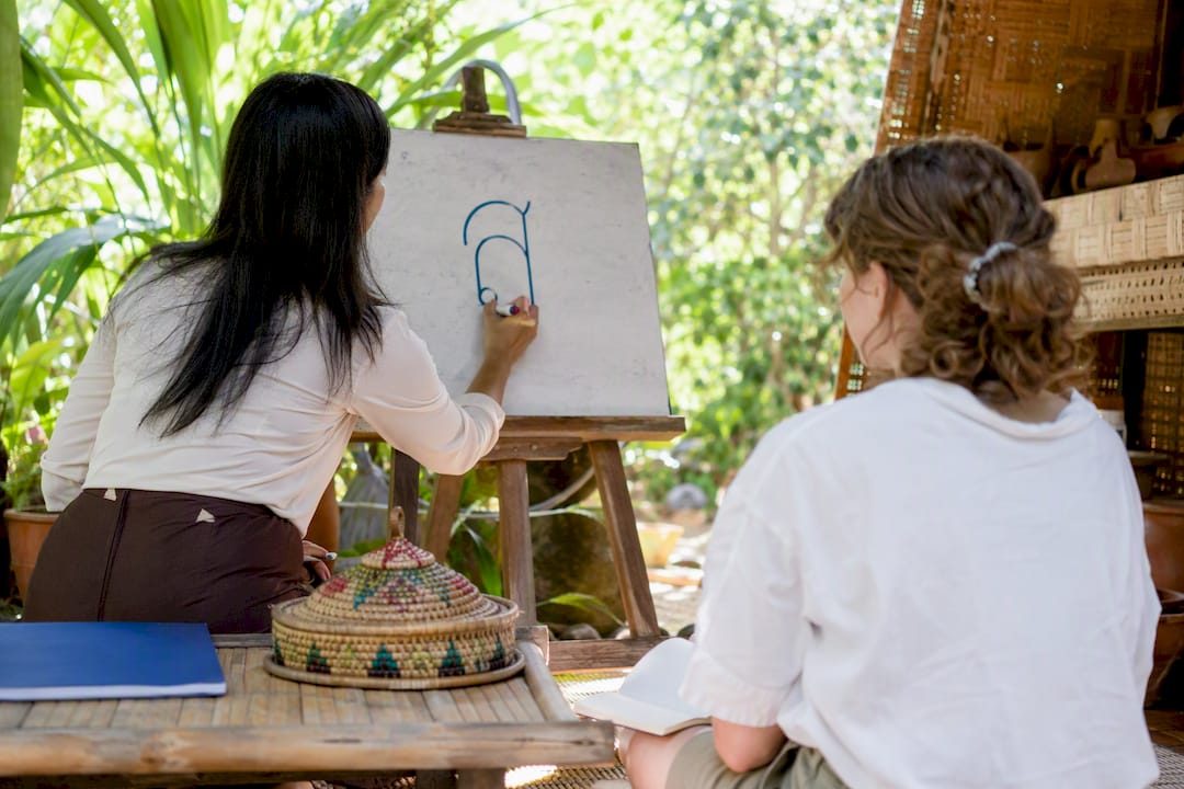 One-on-one Thai lesson with instructor and learner