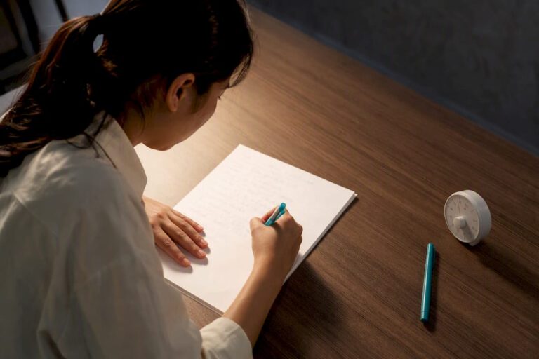 Improve Your CU-TFL Writing in 4–8 Weeks for Intermediate Test Takers
